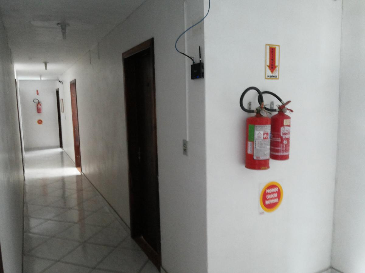 كوريتيبانوس Hotel Pinotti المظهر الخارجي الصورة